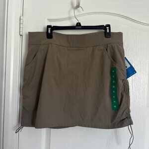 NWT Columbia Skort Sz XL